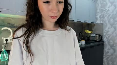 Emma online show from 12-19-24, 04:13