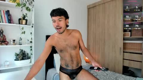 Snapshot of pettercat chatting on 05-15-26, 03:41 Pettercat online show from 05-15-26, 03:41