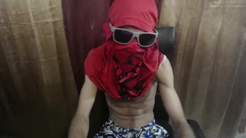 petty_boy777 online show from 01-09-26, 09:34