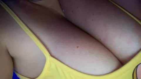 Snapshot of peular chatting on 07-01-26, 07:13 peular online show from 07-01-26, 07:13