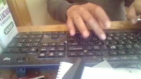 Snapshot of peyo873996 chatting on 05-15-26, 02:57 peyo873996 online show from 05-15-26, 02:57