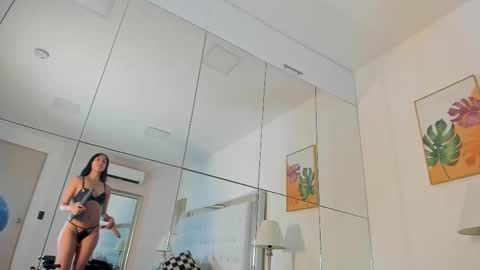 Peyton online show from 10-10-25, 12:04