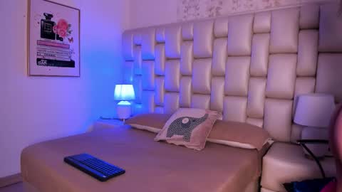 Peyton online show from 11-09-25, 12:25