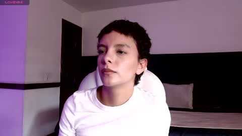 THG BABY    online show from 07-04-26, 07:31