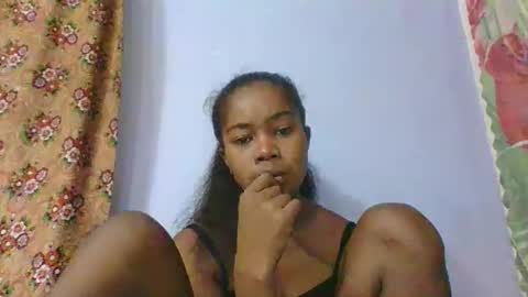 phania185885 online show from 03-27-26, 10:37