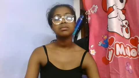 Snapshot of phania185885 chatting on 06-09-26, 05:19 phania185885 online show from 06-09-26, 05:19