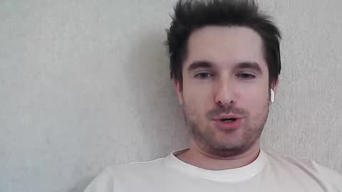 Snapshot of philborison chatting on 04-18-26, 02:32 PhilipBorison online show from 04-18-26, 02:32