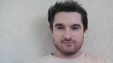 Snapshot of philborison chatting on 04-19-26, 12:59 PhilipBorison online show from 04-19-26, 12:59