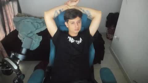 Snapshot of philip_dj chatting on 04-14-26, 11:05 philip_dj online show from 04-14-26, 11:05