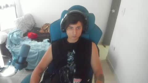 Snapshot of philip_dj chatting on 04-30-26, 02:34 philip_dj online show from 04-30-26, 02:34