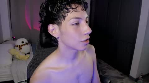 Snapshot of philipe_moonlight_ chatting on 06-02-26, 02:02 Phil. INDEPENDENT MODEL online show from 06-02-26, 02:02