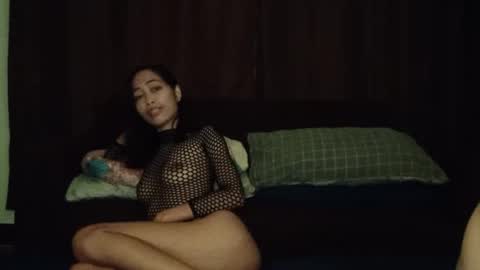 Snapshot of philippinas_white_man chatting on 11-27-25, 08:00 Online at weekends Friday to Sunday online show from 11-27-25, 08:00