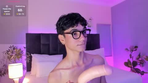 Phillip online show from 11-16-25, 09:53