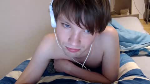 phillip25y online show from 06-10-26, 09:14