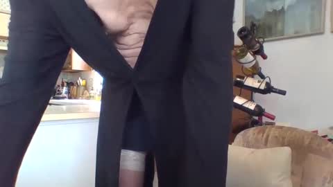 phillipa online show from 01-15-25, 05:15