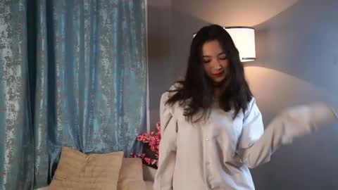 Hitomi oo online show from 12-02-24, 06:30