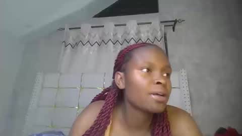 phoebe online show from 03-11-26, 08:59