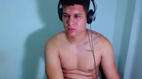 AdnierGnz online show from 03-11-25, 10:18