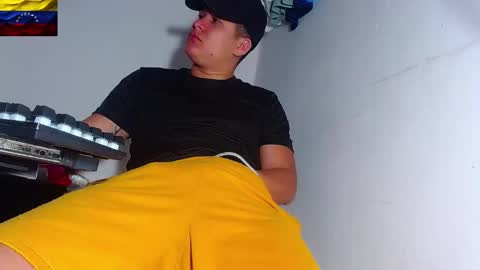 AdnierGnz online show from 01-07-26, 12:40