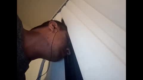 Snapshot of phxdivorcedad chatting on 12-01-25, 01:32 phxdivorcedad online show from 12-01-25, 01:32