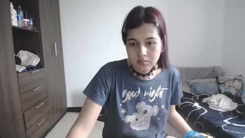 izzy online show from 05-26-26, 06:37