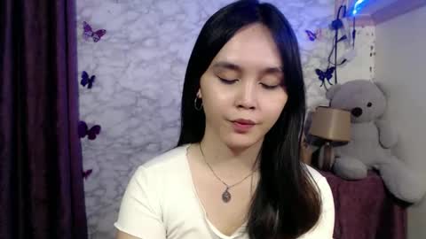 Ms Pia online show from 04-19-26, 06:10