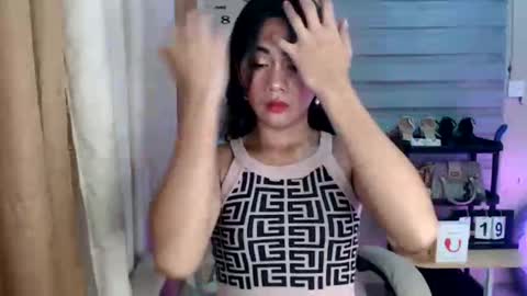 Pia online show from 02-19-26, 10:33