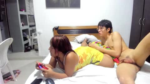 picaszomilos350 online show from 03-10-25, 08:48