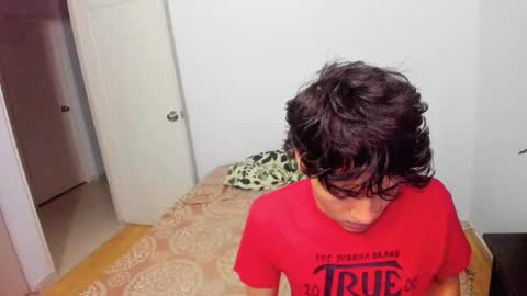 picaszomilos350 online show from 03-07-26, 05:26