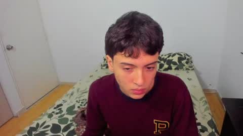 picaszomilos350 online show from 03-17-26, 05:00