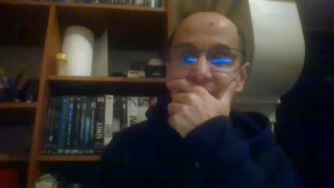 Snapshot of pichoun71 chatting on 12-27-24, 08:18 pichoun71 online show from 12-27-24, 08:18