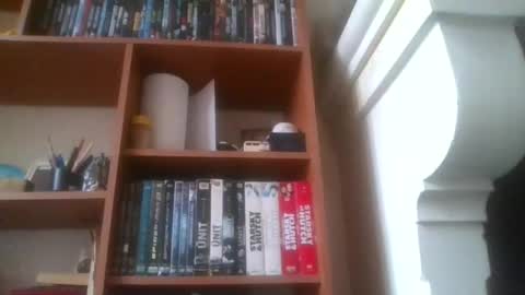 Snapshot of pichoun71 chatting on 12-30-24, 11:04 pichoun71 online show from 12-30-24, 11:04