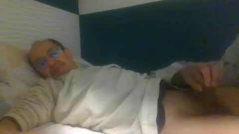 Snapshot of pichoun71 chatting on 01-07-25, 09:03 pichoun71 online show from 01-07-25, 09:03