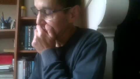 Snapshot of pichoun71 chatting on 01-25-25, 11:23 pichoun71 online show from 01-25-25, 11:23