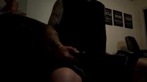 Snapshot of pickleback69 chatting on 11-03-25, 07:09 pickleback69 online show from 11-03-25, 07:09