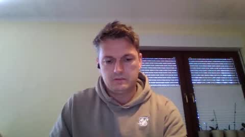 piercingsxxx online show from 04-25-26, 12:30