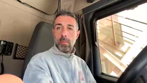 pierotu online show from 02-26-26, 08:46