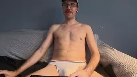 Snapshot of pierre_lucaxxx chatting on 05-02-26, 05:34 Luca Follow Me twitter - PierreLucaXXX fansly online show from 05-02-26, 05:34