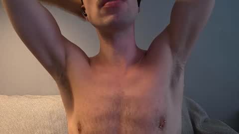Snapshot of pierre_lucaxxx chatting on 05-05-26, 04:31 Luca Follow Me twitter - PierreLucaXXX fansly online show from 05-05-26, 04:31