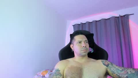 Pierre online show from 06-25-26, 01:05