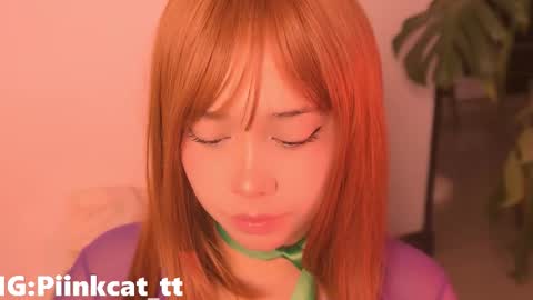 Snapshot of piinkcat chatting on 11-06-25, 05:08 Emi online show from 11-06-25, 05:08