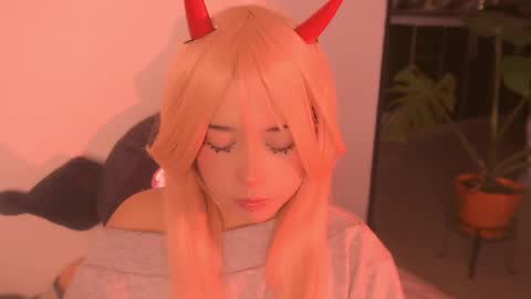 Snapshot of piinkcat chatting on 03-01-26, 06:04 Emi online show from 03-01-26, 06:04