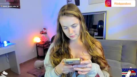 PiinkPandora online show from 01-10-26, 10:47