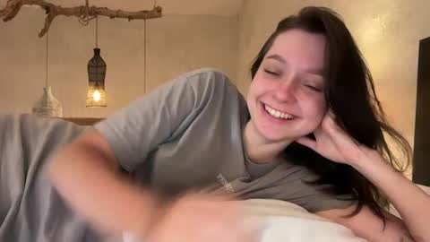 Trisha     online show from 02-18-25, 02:38