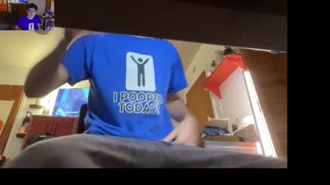 Snapshot of pillsburydoughboi69 chatting on 10-25-25, 11:43 Help me use plug online show from 10-25-25, 11:43