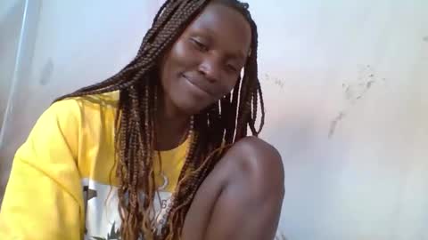 Snapshot of pinah1997 chatting on 05-10-26, 07:52 pinah1997 online show from 05-10-26, 07:52