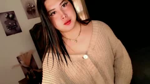 Snapshot of pinay_ivy chatting on 06-19-26, 01:32 Ivy Morningstar online show from 06-19-26, 01:32