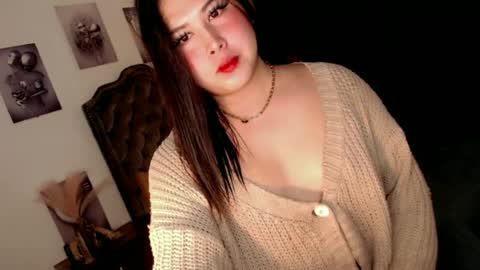 Snapshot of pinay_ivy chatting on 06-25-26, 02:00 Ivy Morningstar online show from 06-25-26, 02:00