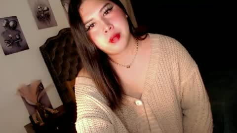 Snapshot of pinay_ivy chatting on 06-25-26, 05:12 Ivy Morningstar online show from 06-25-26, 05:12