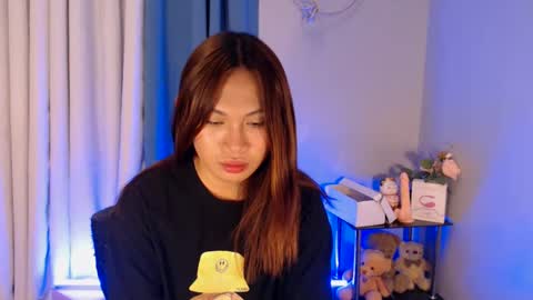 Snapshot of pinay_jenxx chatting on 01-24-25, 08:13 Jen online show from 01-24-25, 08:13